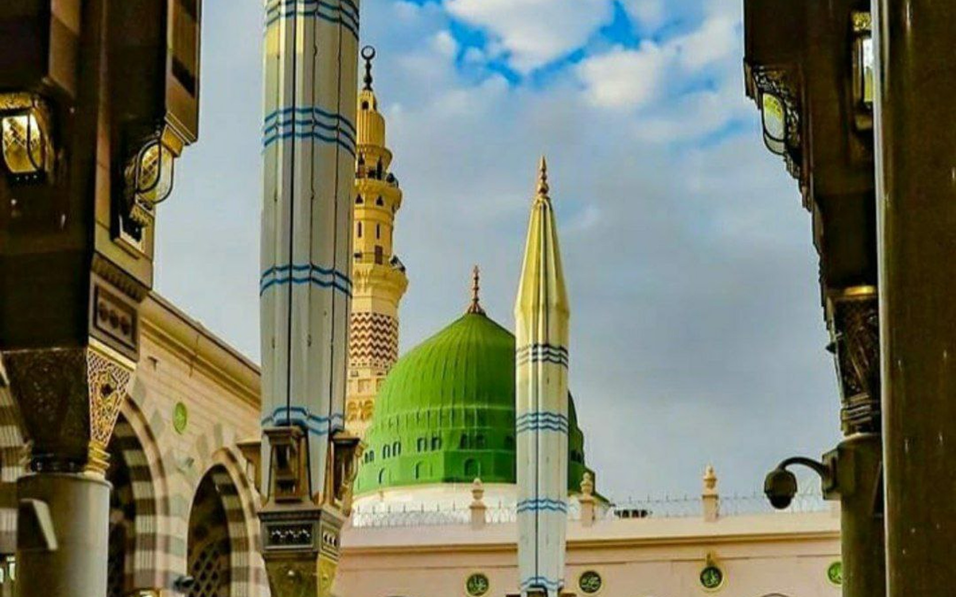 UMRAH PACKAGE 12 APRIL UMRAH PACKAGE 12 APRIL