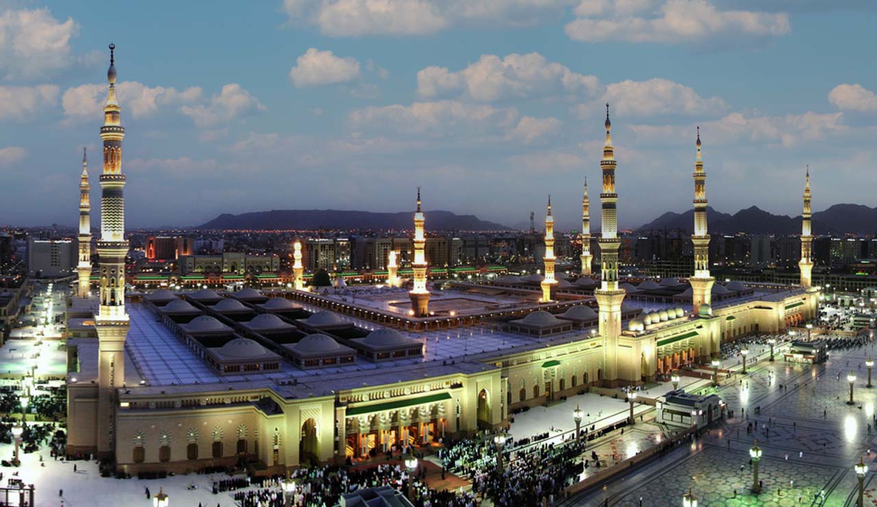 Standard Umrah Package By Air – Twin Sharing